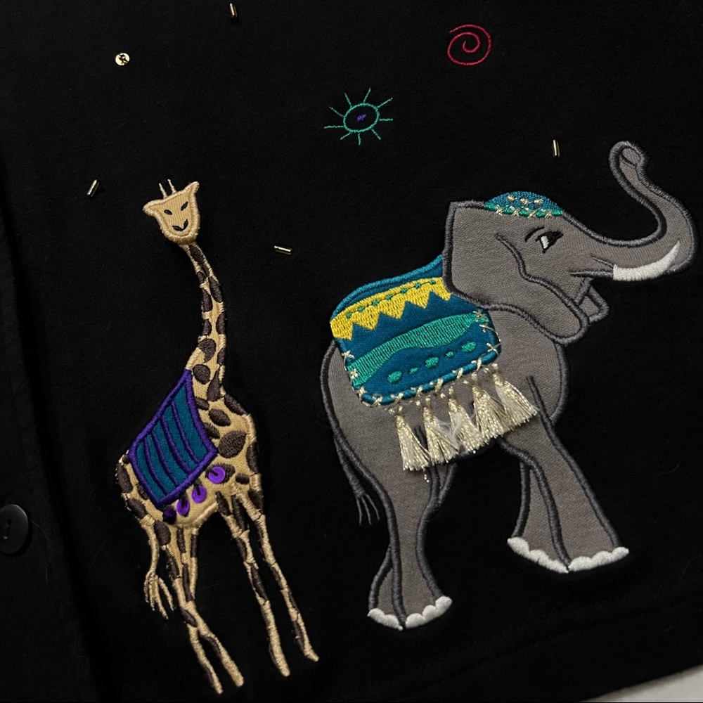 Vintage 90’s Embroidered Animal Cardigan - Picture 3 of 5